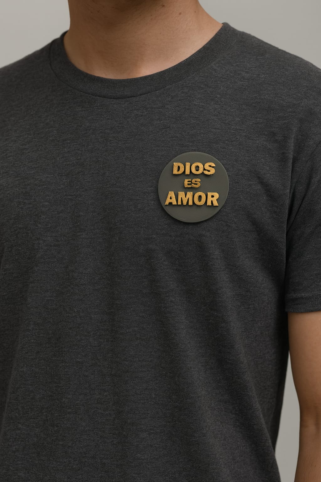 PIN-DIOS ES AMOR - Made in USA