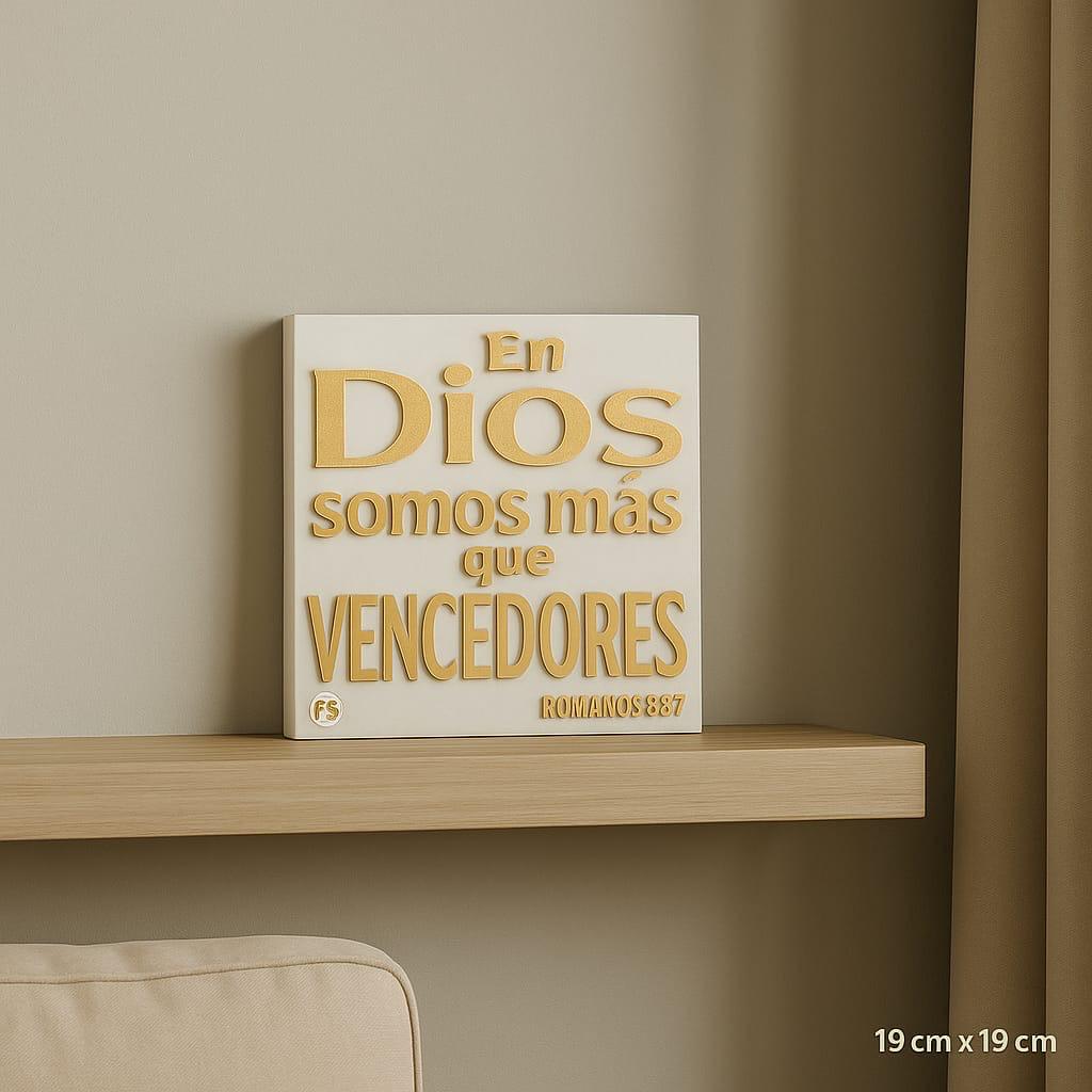 Placa: EN DIOS SOMOS MAS QUE VENCEDORES - Made in USA