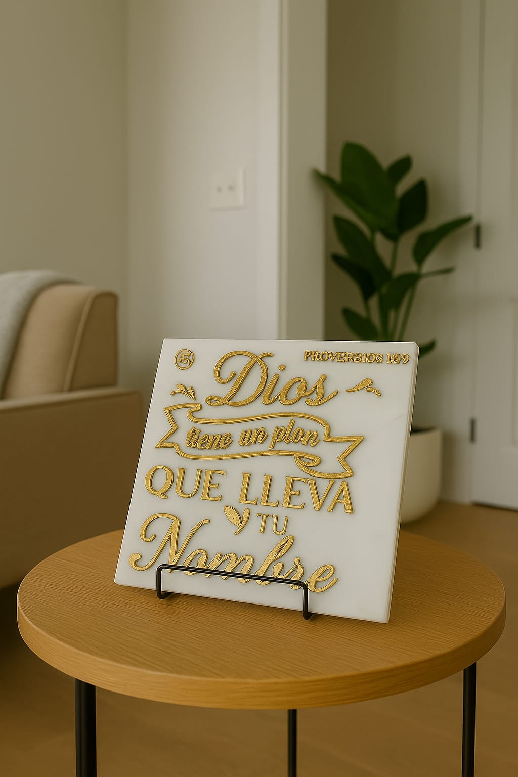 Placa: DIOS TIENE UN PLAN QUE LLEVA TU NOMBRE - Made in USA