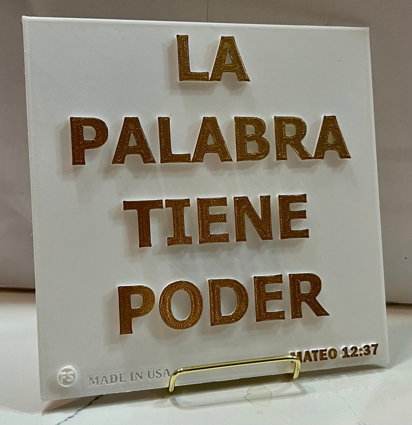 PLAQUE: LA PALABRA TIENE PODER