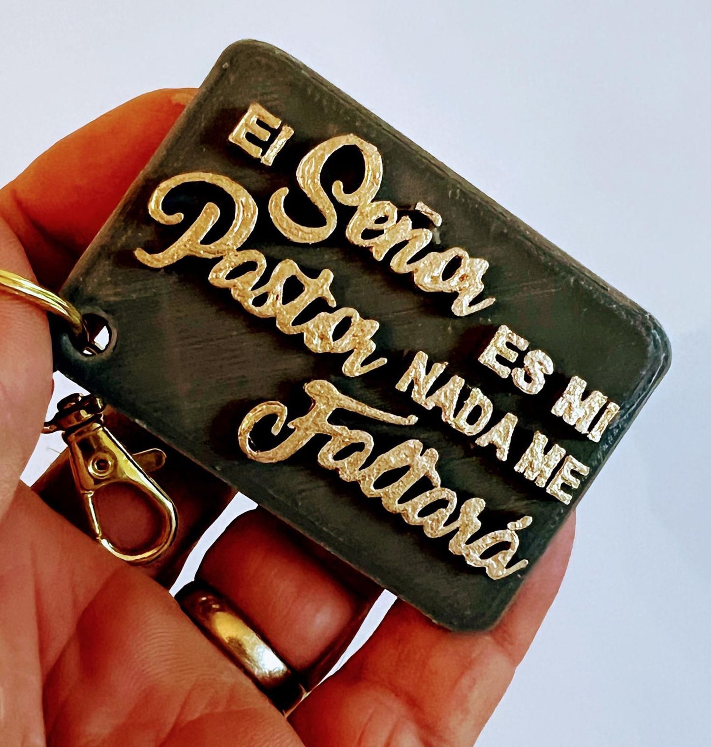 KEYCHAINS: EL SEÑOR ES MI PASTOR NADA ME FALTARA