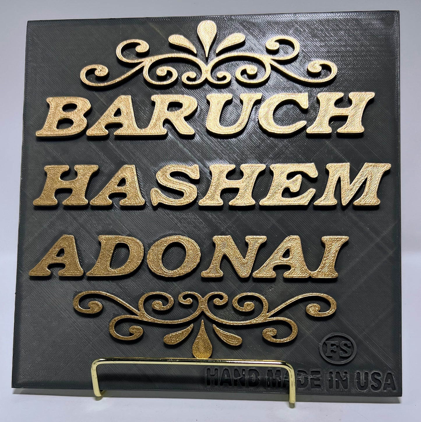 PLAQUE: BARUCH HASHEM ADONAI